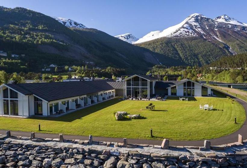 Valldal Fjordhotell | Valldal | More og Romsdal | Norway 10