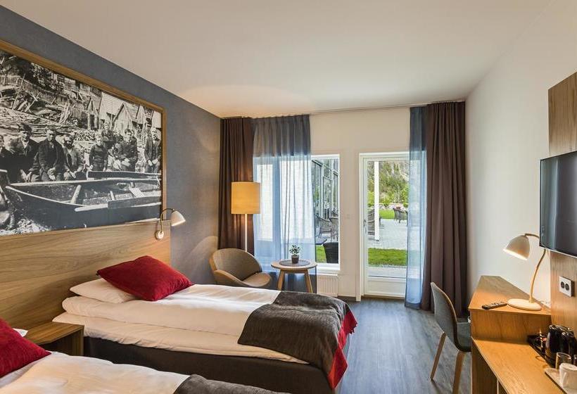 Valldal Fjordhotell | Valldal | More og Romsdal | Norway 14