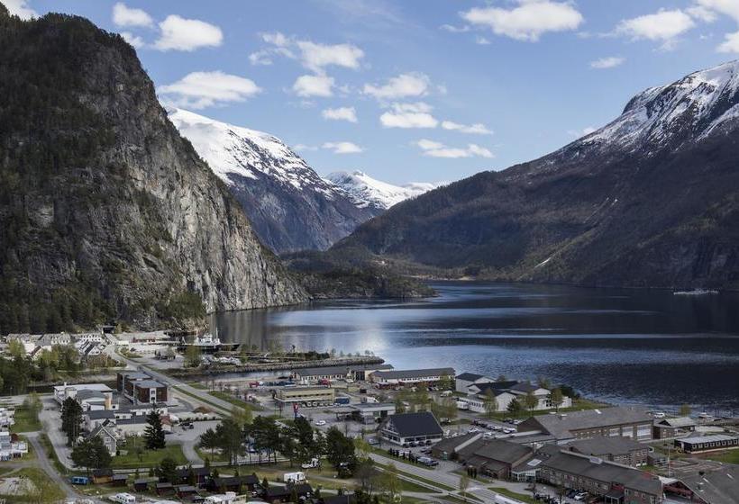 Valldal Fjordhotell | Valldal | More og Romsdal | Norway 15