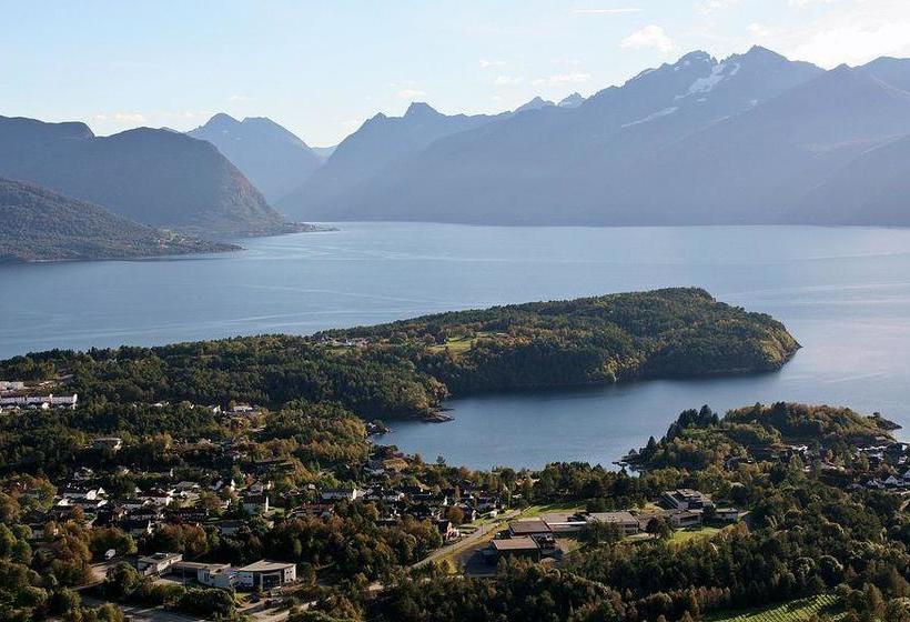 Borg Bed & Breakfast | Spjelkavik | More og Romsdal | Norway 9