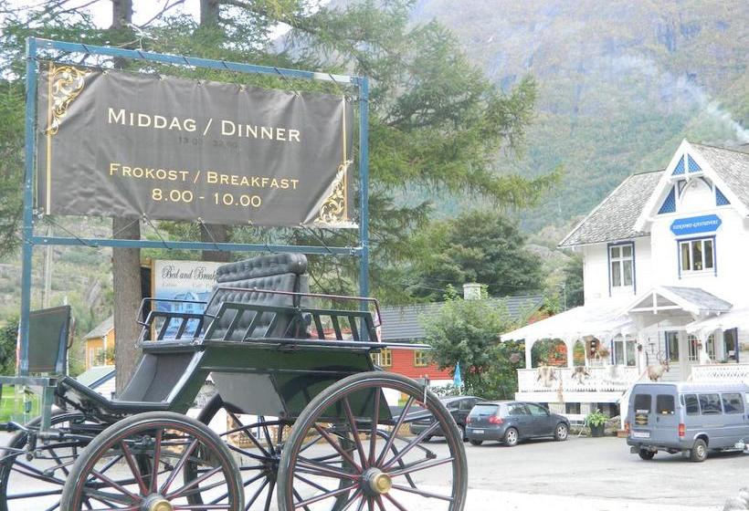 Bed and Breakfast Eidfjord Gjestgiveri | Eidfjord | Hordaland | Norway 11