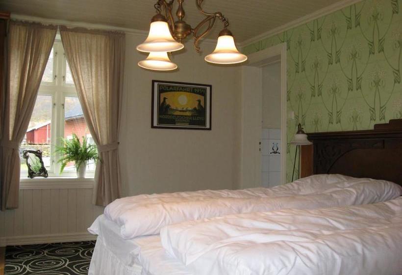 Hotel Villa Norangdal | Hellesylt | More og Romsdal | Norway 19