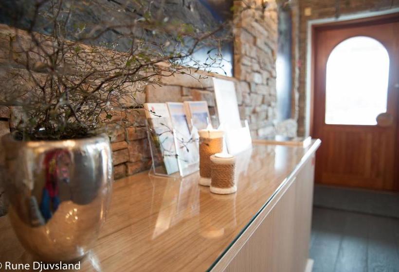 Lilland Hotell | Tau | Rogaland | Norway 1