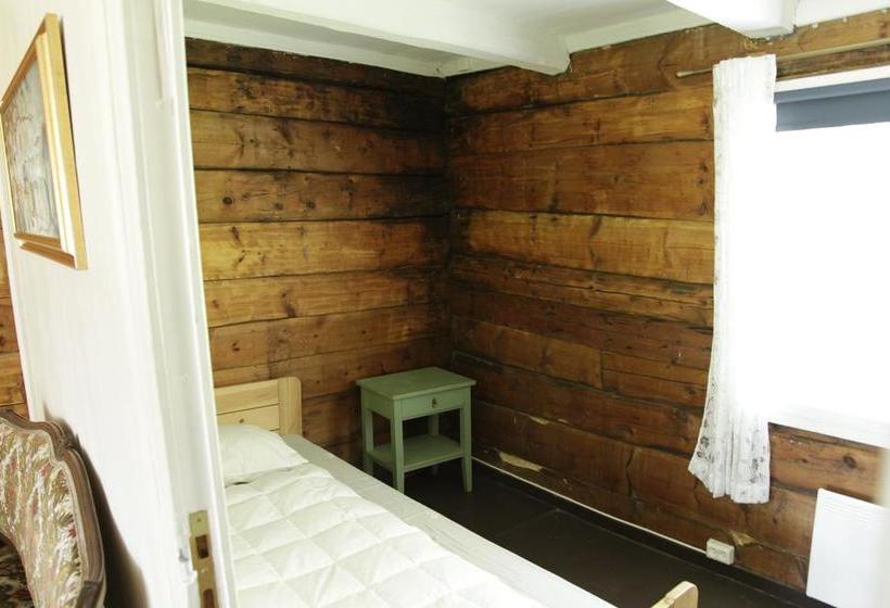 Brekke Gard Hostel | Flam | Sogn og Fjordane | Norway 16