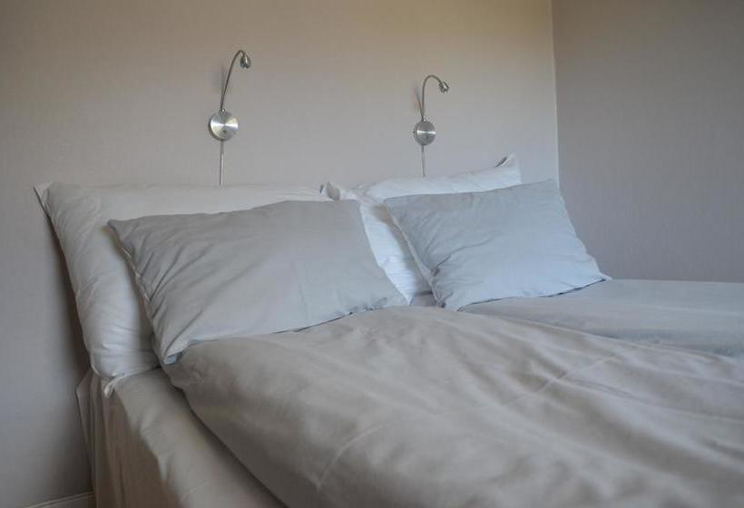 Hotel Sentrum | Nordfjordeid | Sogn og Fjordane | Norway 1