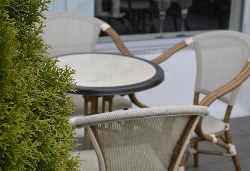 Hotel Sentrum | Nordfjordeid | Sogn og Fjordane | Norway 9