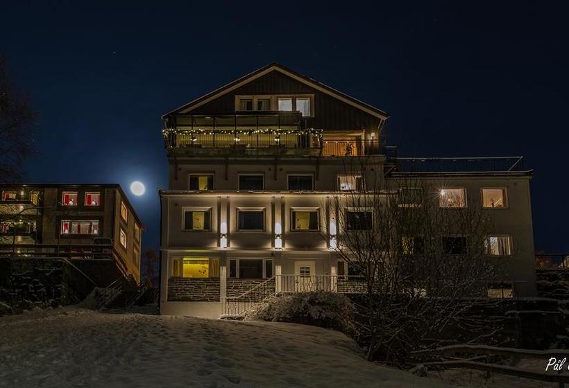 Hotel Breidablikk Guesthouse | Narvik | Nordland | Norway 11