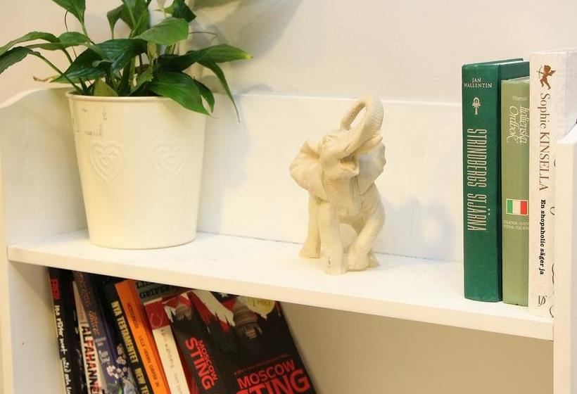 Rut & Ragnars Vandrarhem | Malmo | Skane | Sweden 8