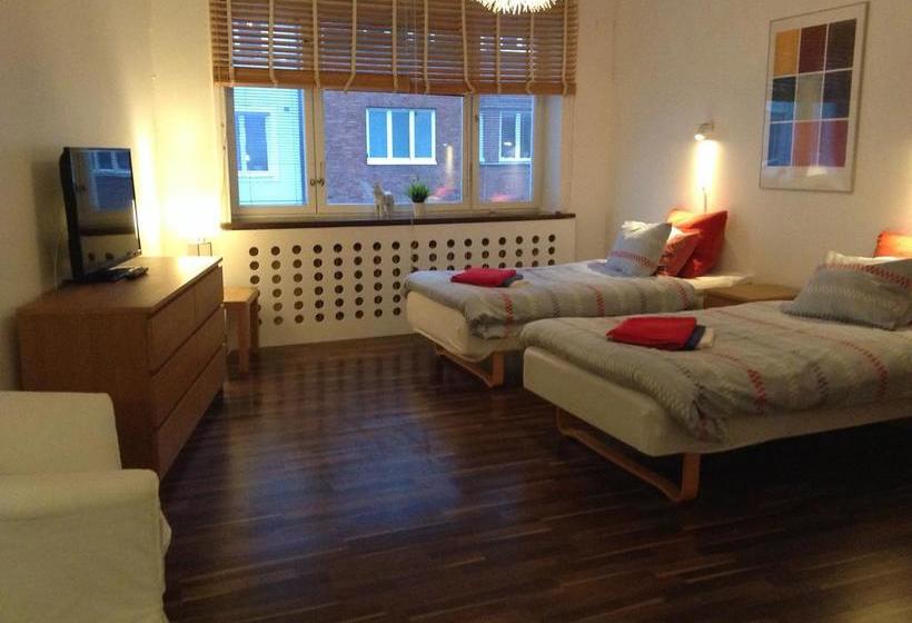 Hostel Cityroom & Apartments Triangeln | Malmo | Skane | Sweden 17