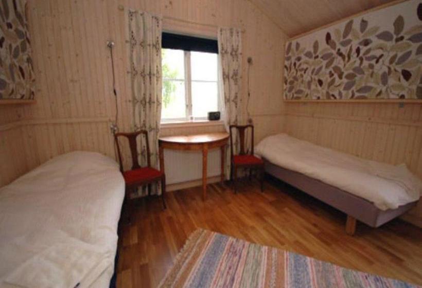 Hostel Paviljongen Cottage And Rooms | Jonkoping | Jonkopings Lan | Sweden 6