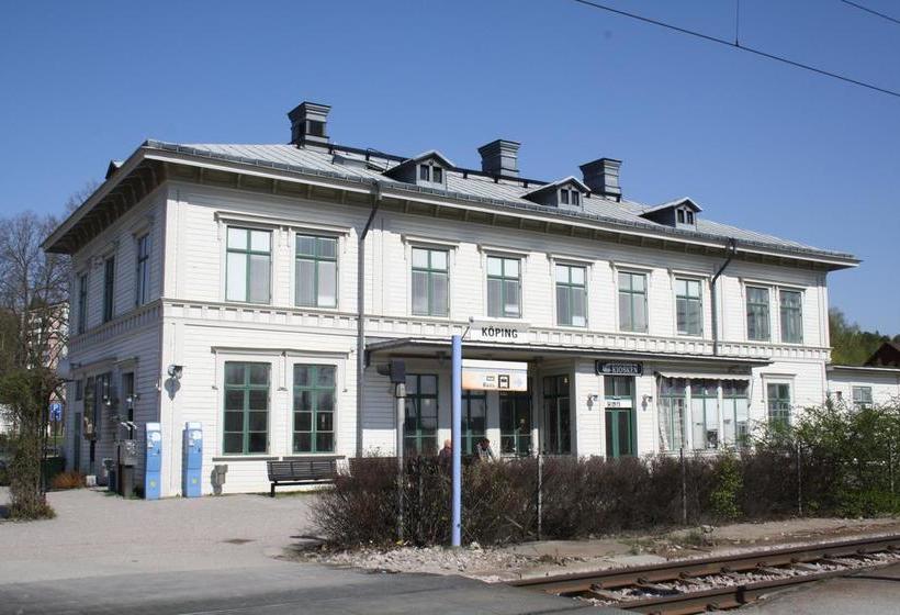 Hotel L Lilla Station