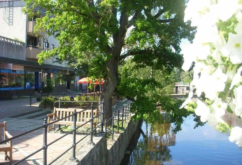 Stf Vandrarhem  Resanderum Tre Knektar Köping | Koping | Vastmanlands Lan | Sweden 5