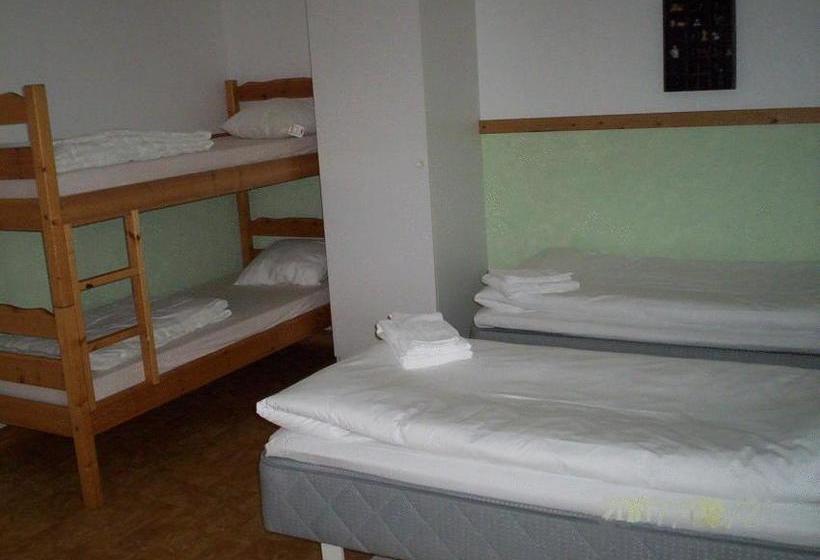 Röda Stallet Bed & Breakfast | Hjo | Vastra Gotalands Lan | Sweden 4