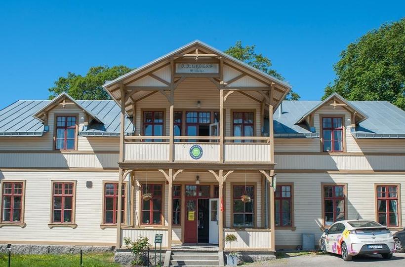 Ronneby Brunnspark Vandrarhem Och B&b | Ronneby | Blekinge Lan | Sweden 16
