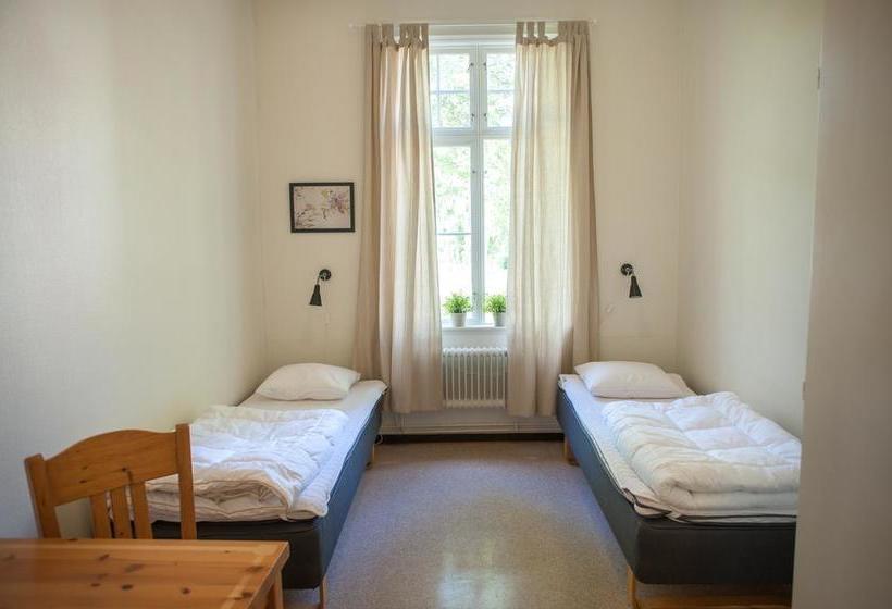 Ronneby Brunnspark Vandrarhem Och B&b | Ronneby | Blekinge Lan | Sweden 3