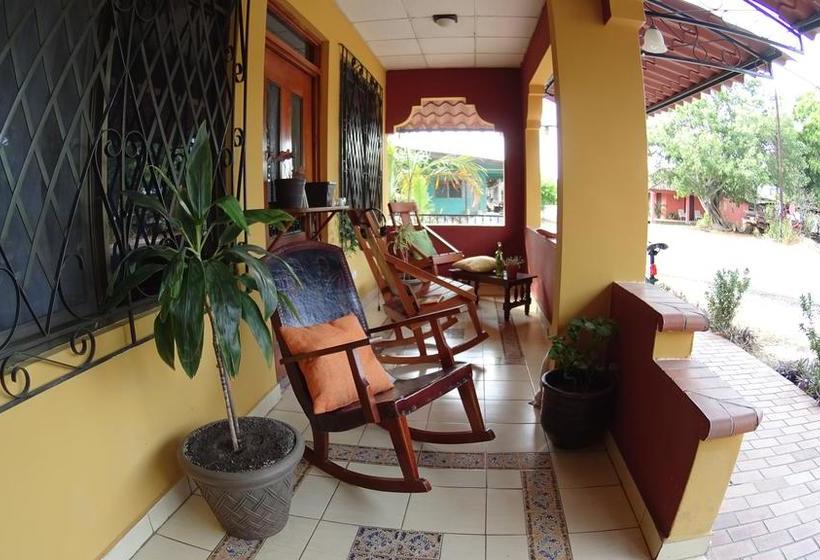 Hostel Kimmell / Hostal Familiar La Casita De Los Kimmell Las Tablas