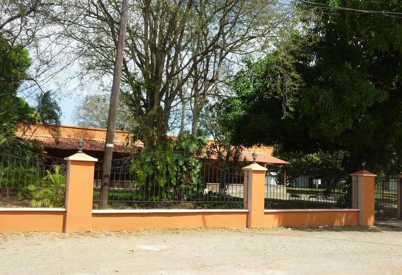 Hotel Casa Praga | Las Tablas | Los Santos | Panamá 12