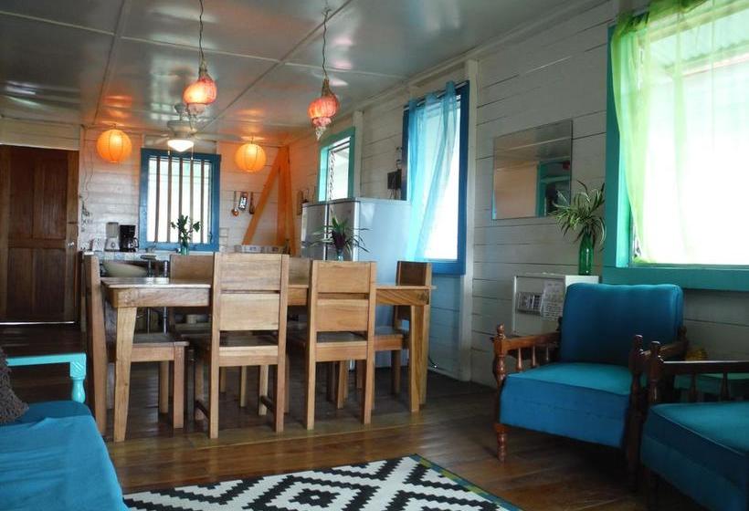 Hotel Casa Vista Pista