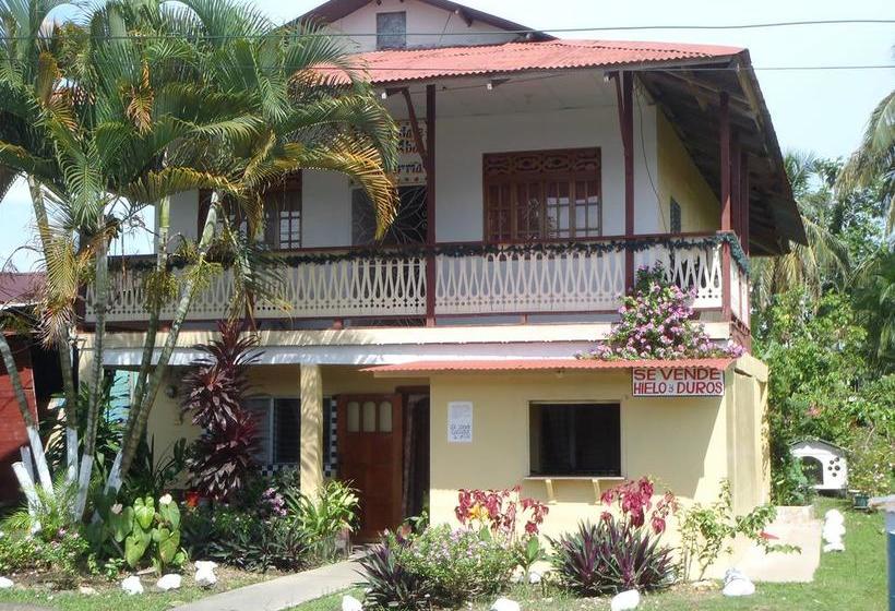 Albergue Hostal Doña Irma Bocas | Bocas del Toro | Bocas del Toro | Panamá 15