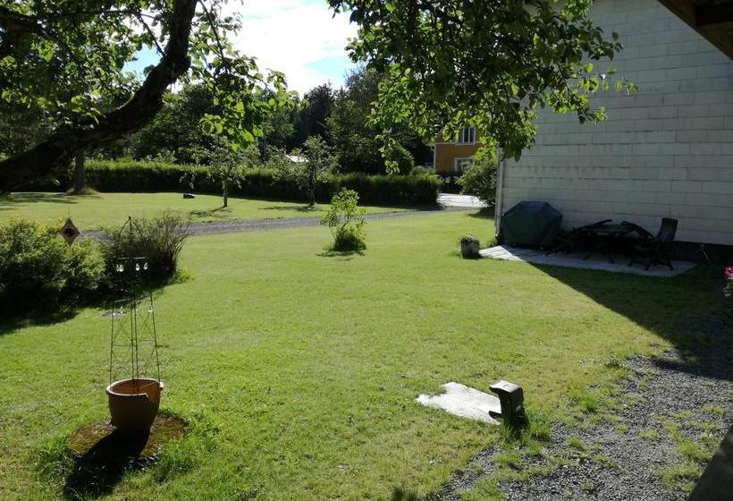 Bed and Breakfast Huset Mitt I Byn | Jonkoping | Jonkopings Lan | Sweden 3