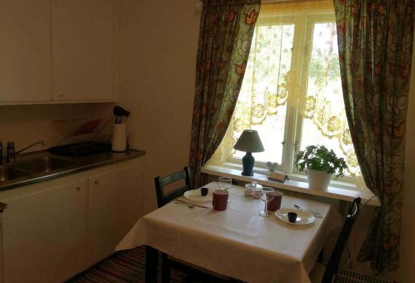 Bed and Breakfast Huset Mitt I Byn | Jonkoping | Jonkopings Lan | Sweden 8