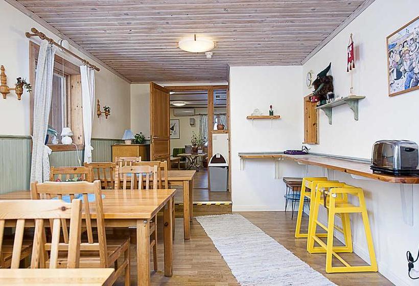 Trollbo Vandrarhem | Vallsta | Gavleborgs Lan | Sweden 11