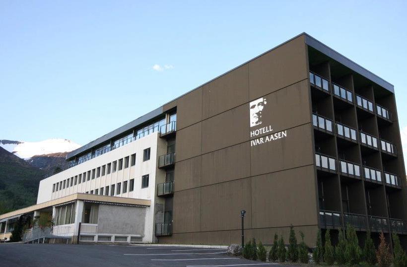 Hotell Ivar Aasen Orsta More og Romsdal