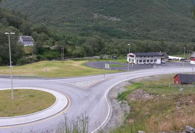 Hostel Hi Borlaug Vandrerhjem | Borgund | Nord-Trondelag | Norway 4