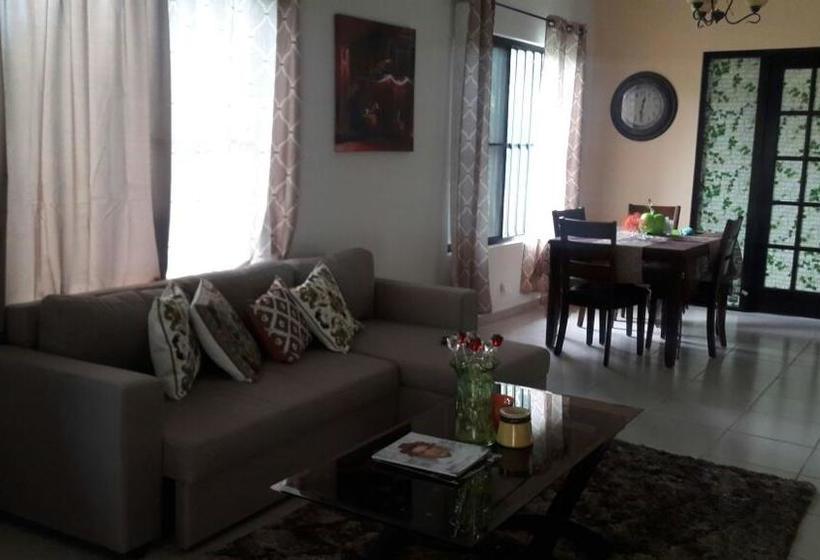 Albergue Hostal Saint Michel | Boquete | Chiriquí | Panamá 3