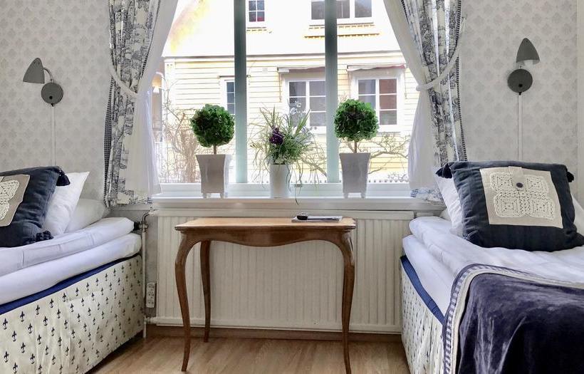 Hotel L Viking | Uddevalla | Vastra Gotalands Lan | Sweden 6