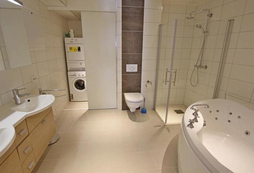 Norhostel Apartment | Alesund | More og Romsdal | Norway 12