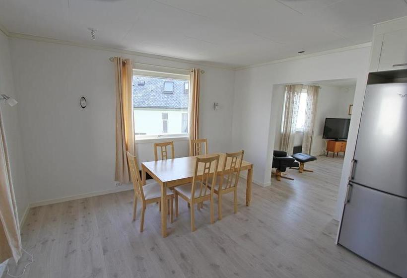 Norhostel Apartment | Alesund | More og Romsdal | Norway 6