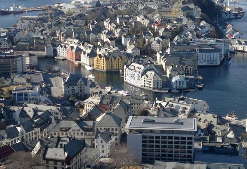 Norhostel Apartment | Alesund | More og Romsdal | Norway 7