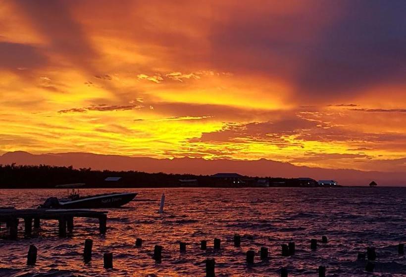 Bed and Breakfast Karma On The Water | Bocas del Toro | Bocas del Toro | Panamá 9