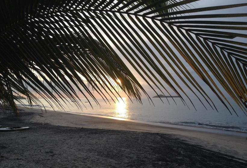 Bed and Breakfast Villa Oasis | Playa Blanca | Coclé | Panamá 3