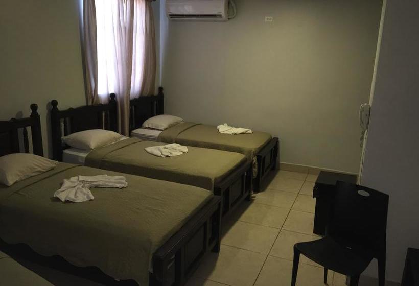 Hotel La Cubana | Colón | Colón | Panamá 17