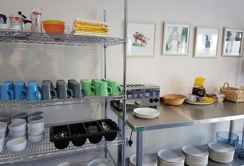 Hostel Burkes Of Ballycastle Accommodation | Ballycastle | Mayo | Ireland 2