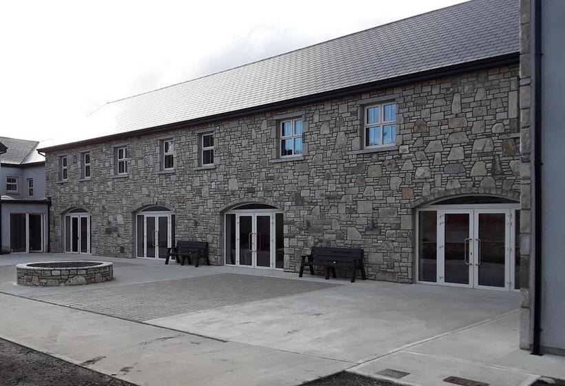 Hostel Burkes Of Ballycastle Accommodation | Ballycastle | Mayo | Ireland 8