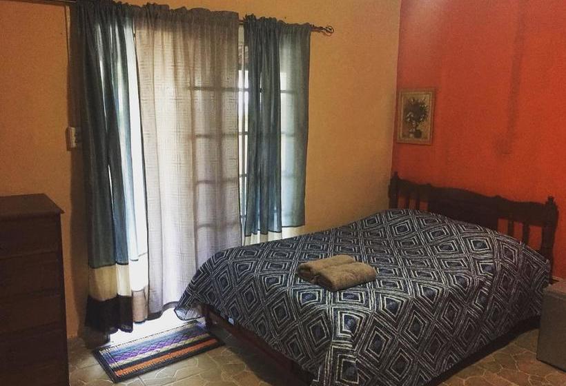 Albergue Pedasi Hostal Bull Beach | Pedasí | Los Santos | Panamá 3