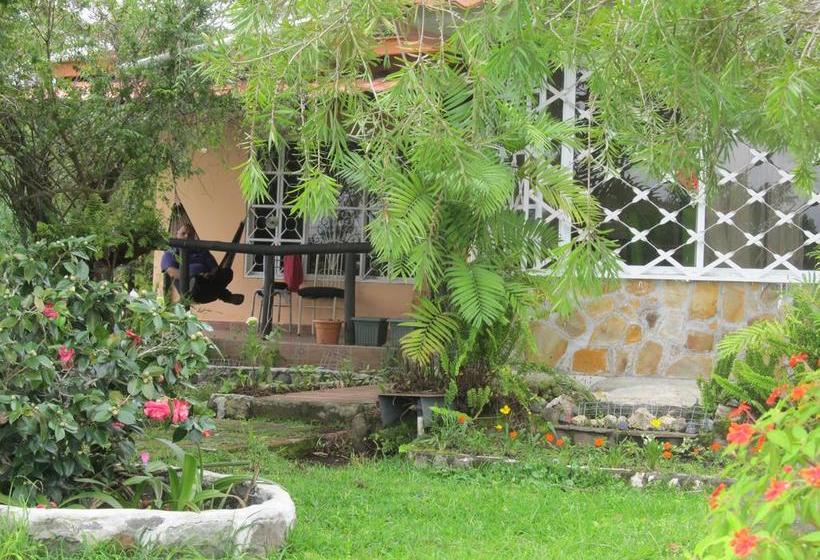 Albergue Casa Mirandita | Volcán | Chiriquí | Panamá 12