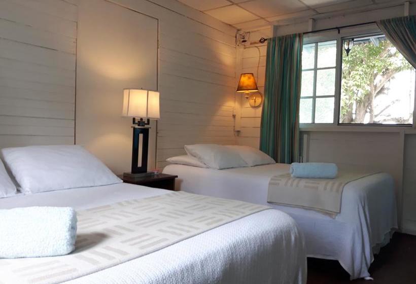 Bed and Breakfast Corotu Guesthaus At Playa Blanca | Playa Blanca | Coclé | Panamá 16