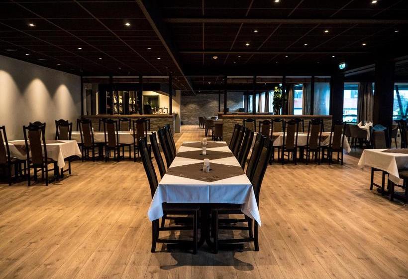 Hotel Bremanger Fjord L | Svelgen | Sogn og Fjordane | Norway 10