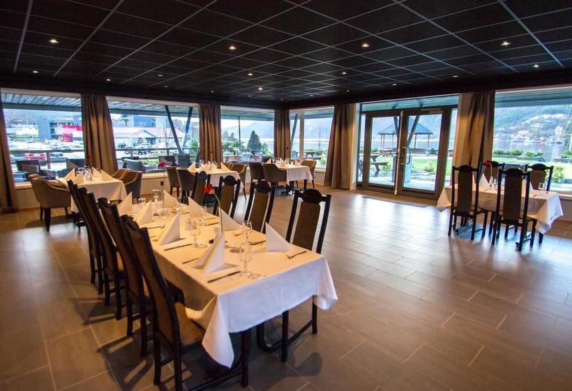 Hotel Bremanger Fjord L | Svelgen | Sogn og Fjordane | Norway 3