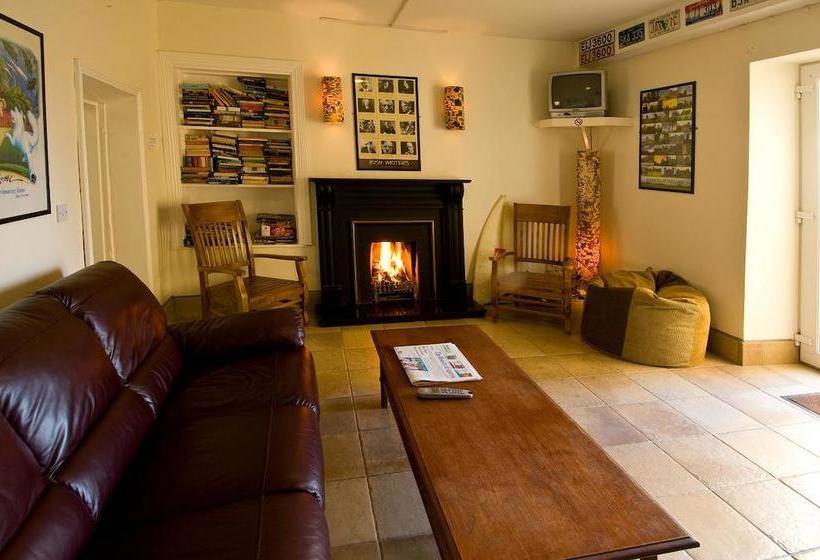 Beach Haven Holiday Hostel | Tramore | Waterford | Ireland 2