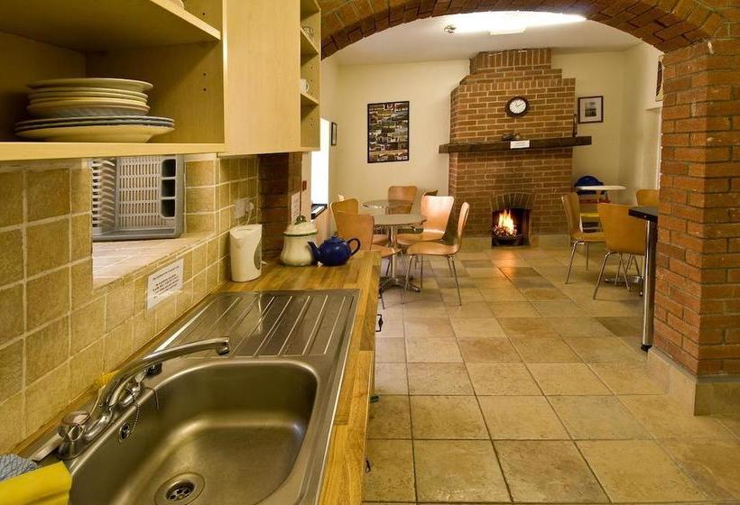 Beach Haven Holiday Hostel | Tramore | Waterford | Ireland 4