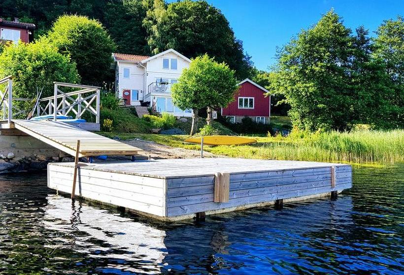 Ellas Bed & Breakfast