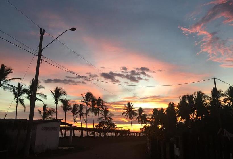 Albergue Johnny Fiestas | Las Lajas | Chiriquí | Panamá 1