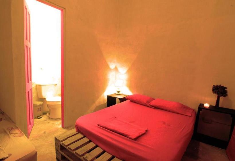 Albergue Hostal La Casa De Juan | El Valle de Anton | Coclé | Panamá 16