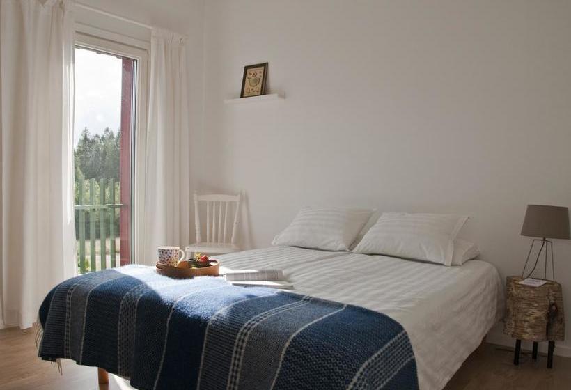Bed and Breakfast Escape To Paulssonpaleo | Simlangsdalen | Hallands Lan | Sweden 3