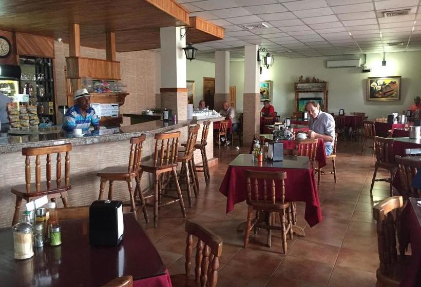 Hotel Dos Continentes